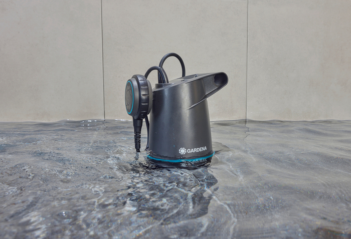 Gardena dykpumpe 2000 Basic rent vand 550 W